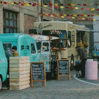 Book the top food trucks in the Charlotte area